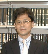 理事：寺田俊郎